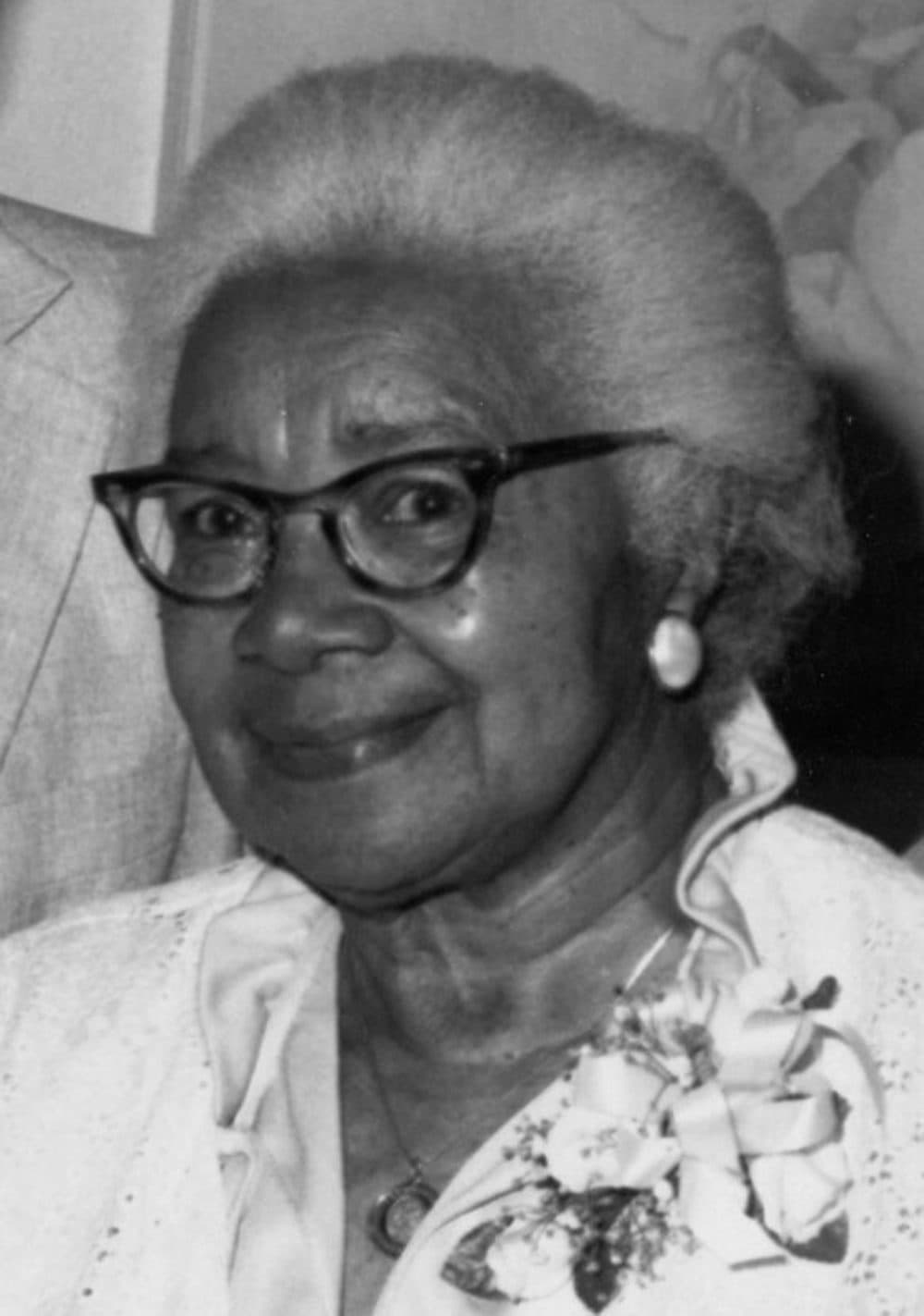Photo of Frances Euphemia Thompson at the 1980 dedication of the Gallery at the Longwood Campus (Courtesy Massachusetts College of Art and Design)