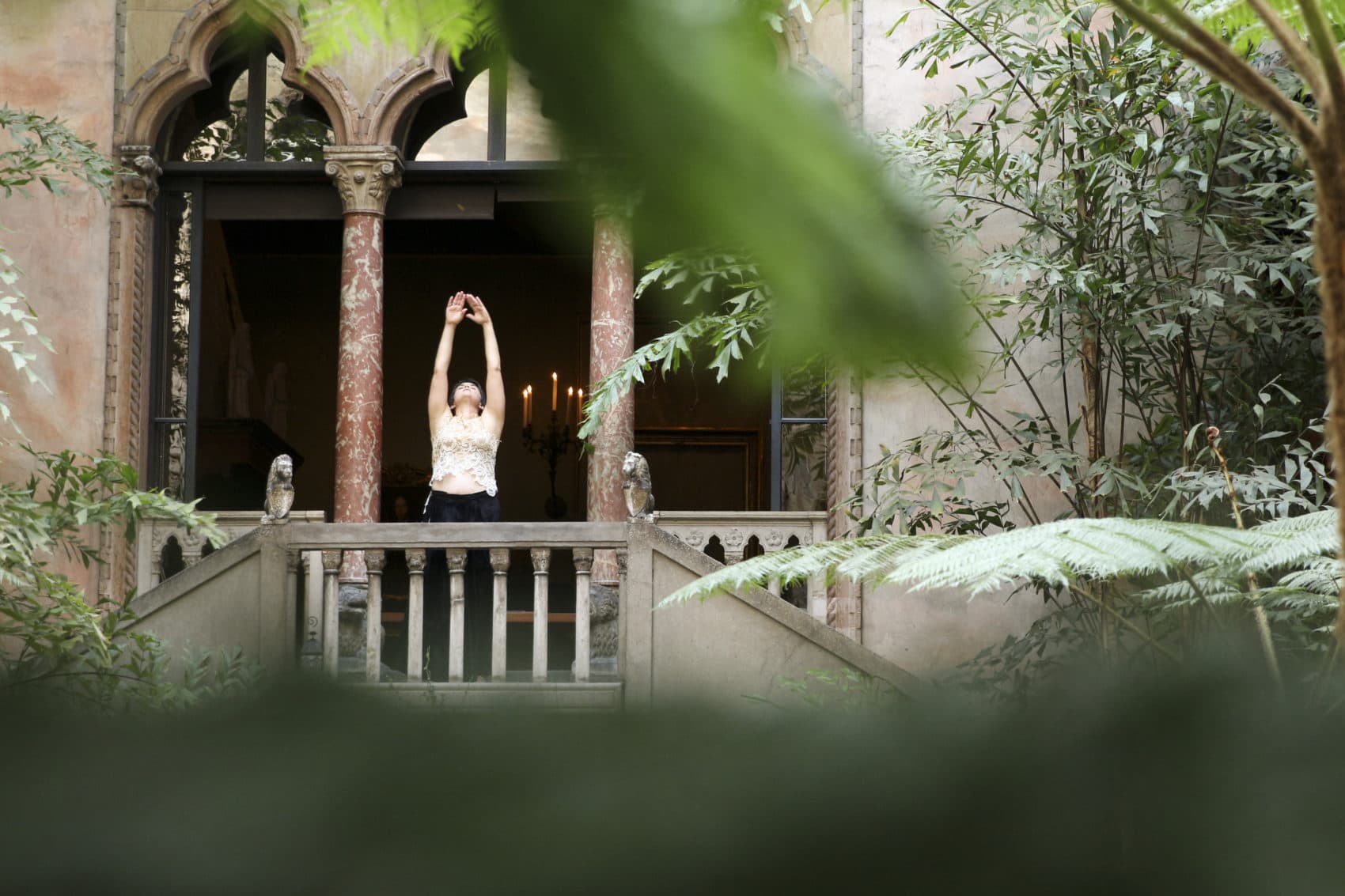 Rehearsal of Peter DiMuro's “The House of Accumulated Beauties&quot; at the Isabella Stewart Gardner Museum (Courtesy Isabella Stewart Gardner Museum)