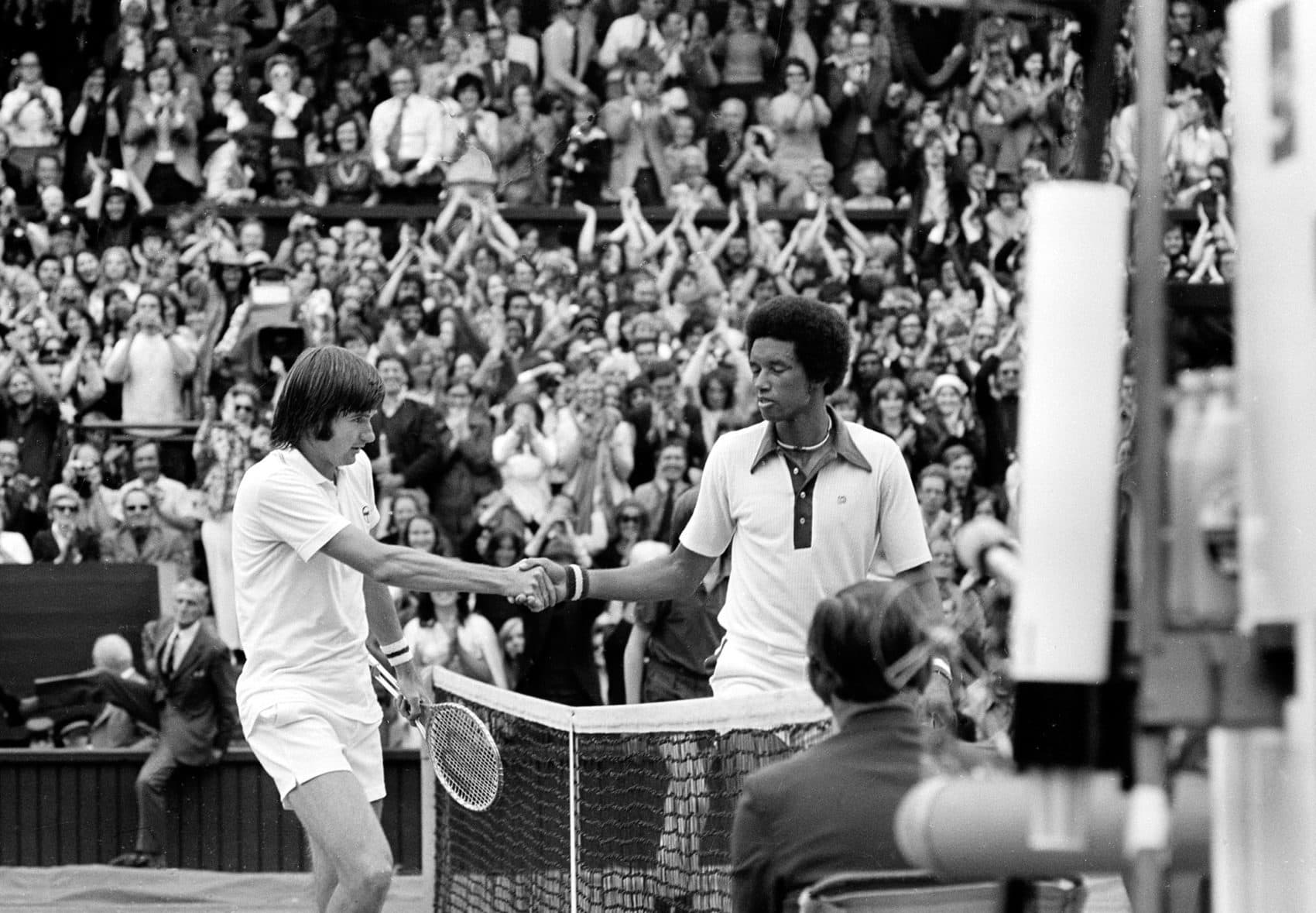 Arthur Ashe and Jimmy Connors clashed in the 1975 Wimbledon men's final. (AP Photo)