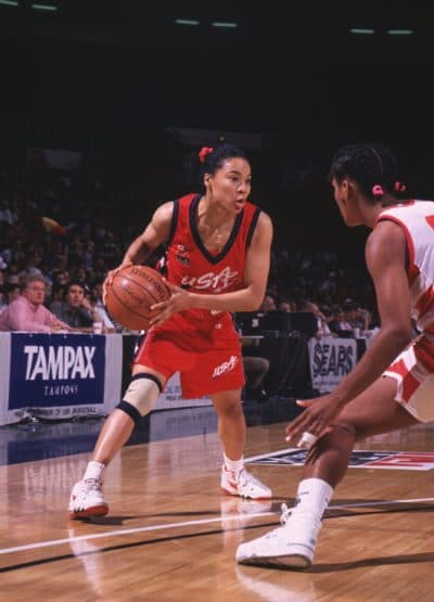 Dawn Staley won three gold medals with the U.S. national women‘s basketball team. (Getty Images)