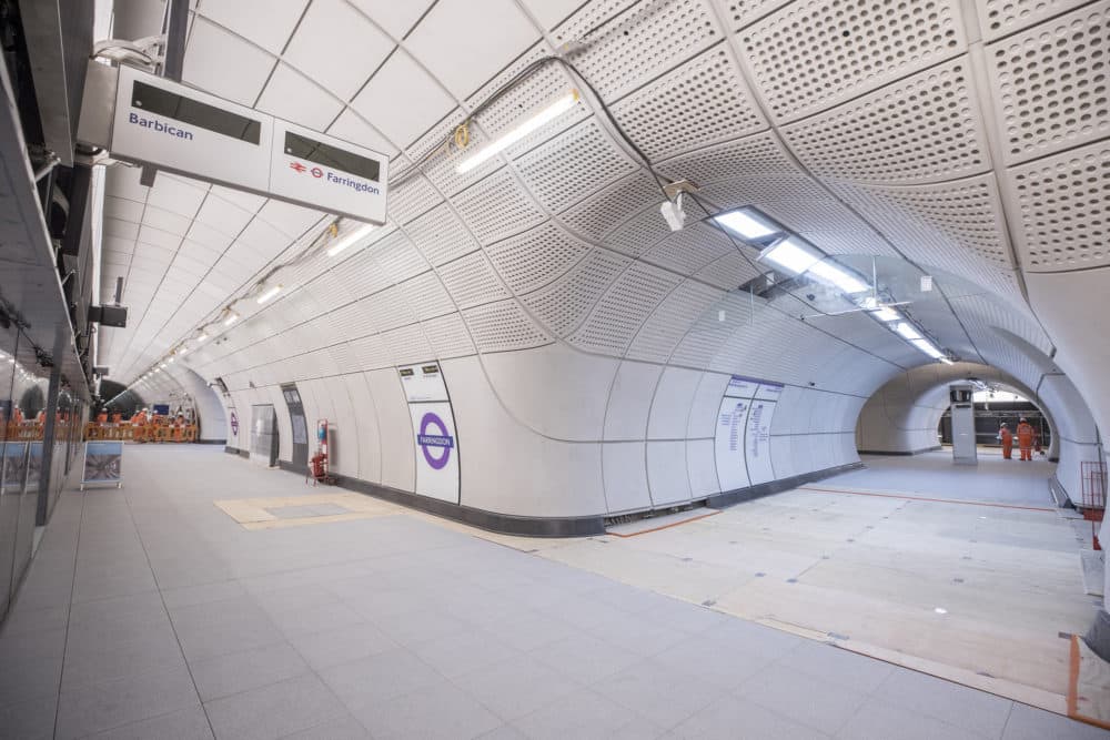 The eastbound platform of the Farringdon Crossrail station. (Courtesy of Crossrail)