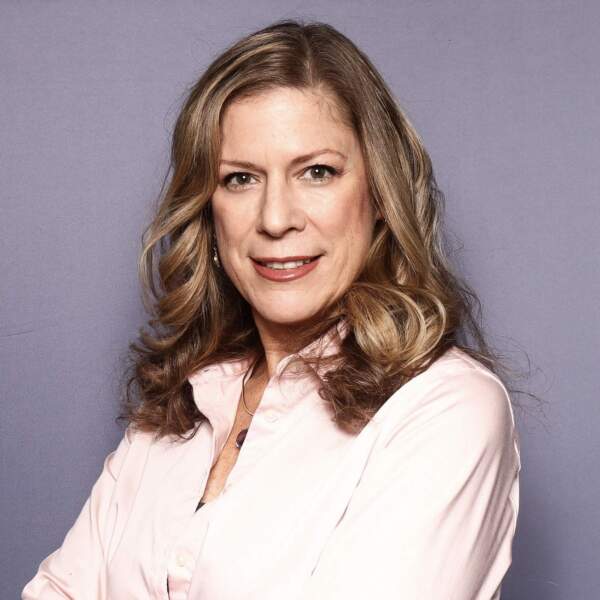 Headshot of Christine Willmsen