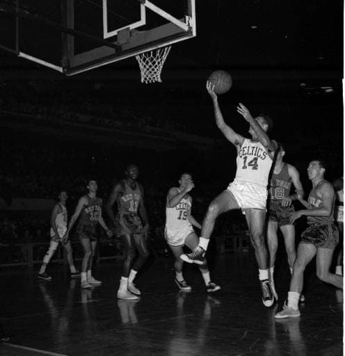 How a 'little bird' tipped off Worcester officials that Bob Cousy