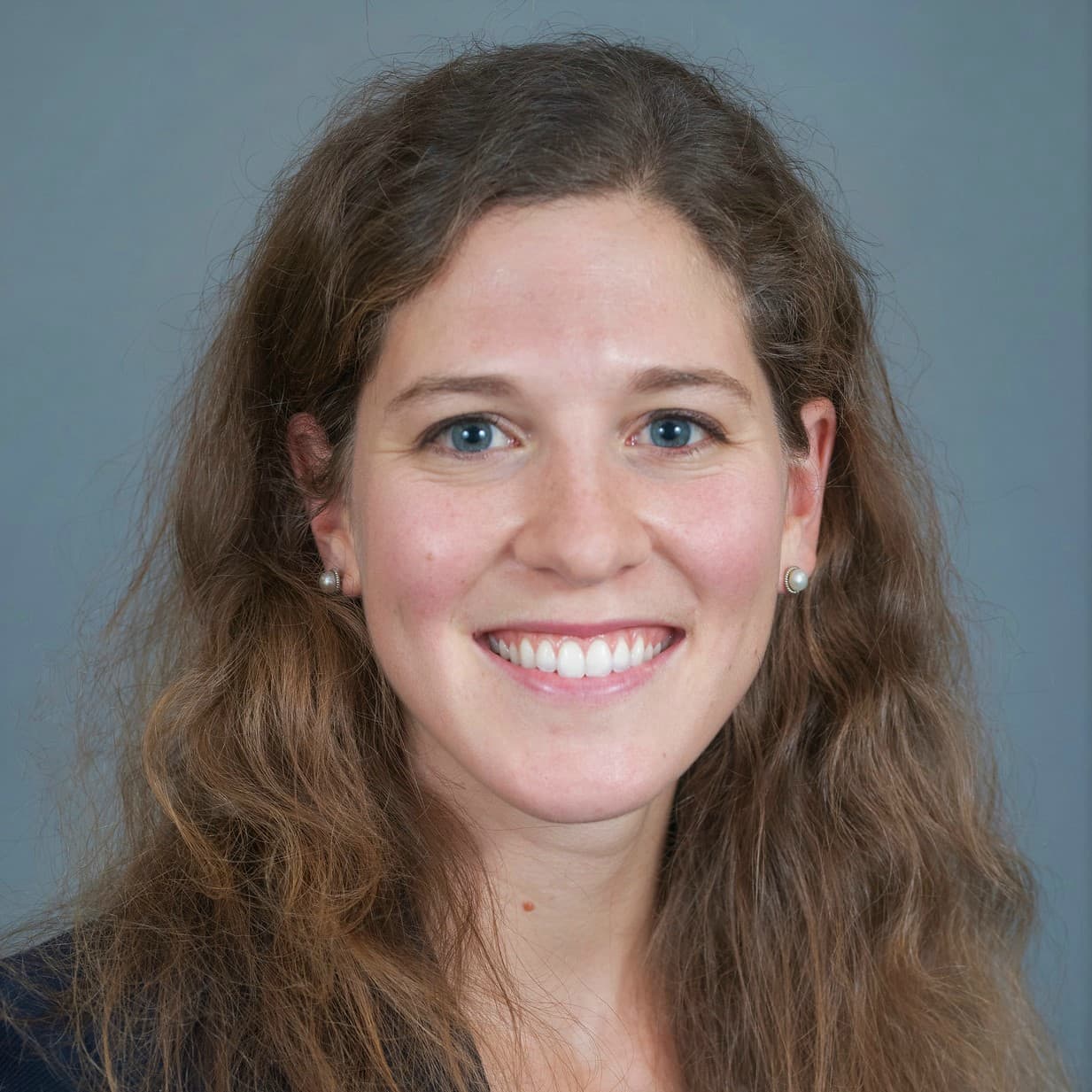 Headshot of Amy Couture