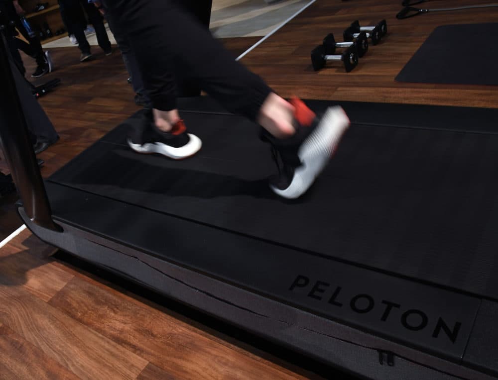 Gyms could grow quieter this week, as Americans weigh whether to bail on their New Year's fitness resolutions. (Ethan Miller/Getty Images)