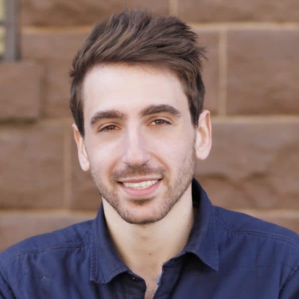 Headshot of Alex Schneps