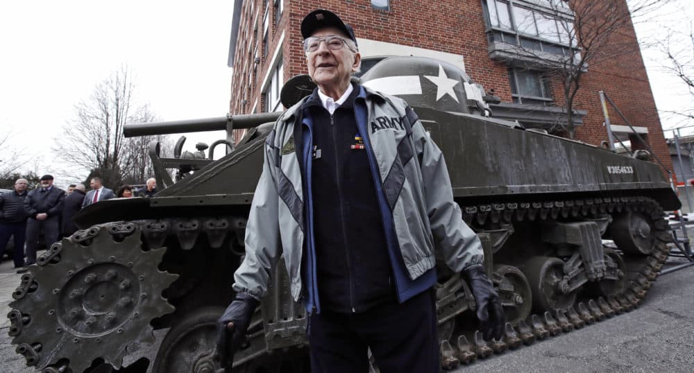 95-Year-Old WWII Veteran Gets Surprise Visit From An 'Old Friend': A Sherman Tank - Vimarsana News