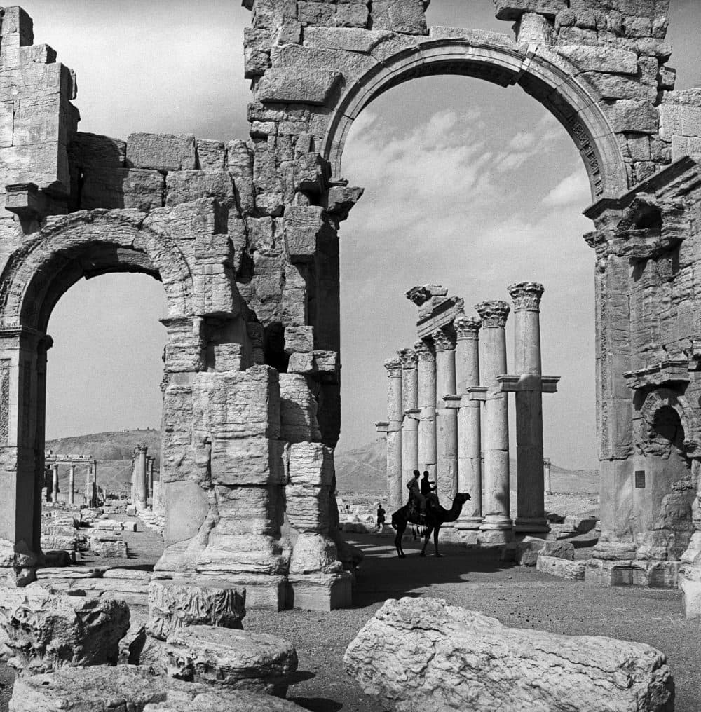 Monumental Arch, Palmyra, Syria, 2003. (Kevin Bubriski)