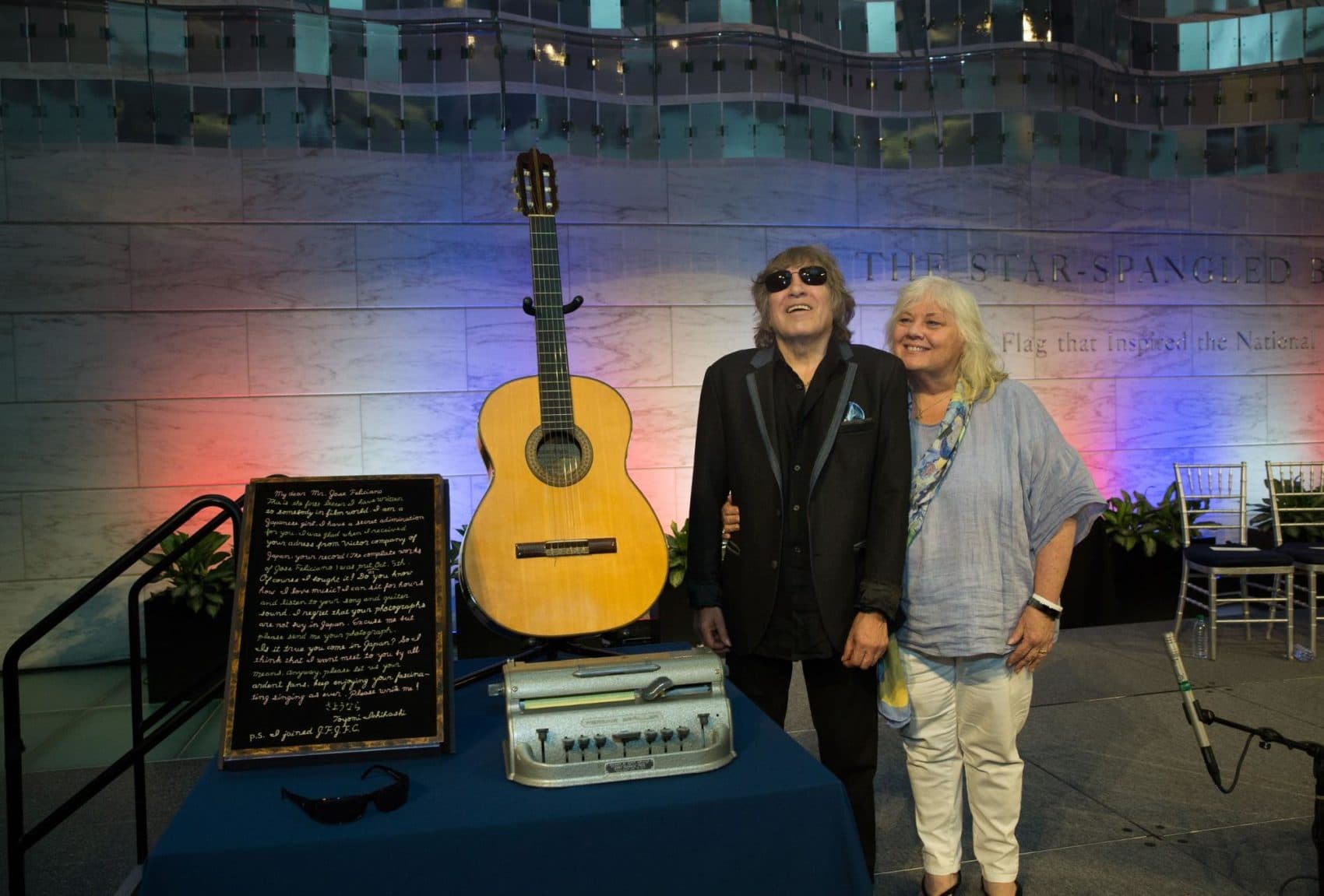 1968 World Series: Jose Feliciano sings anthem off-key and Tigers