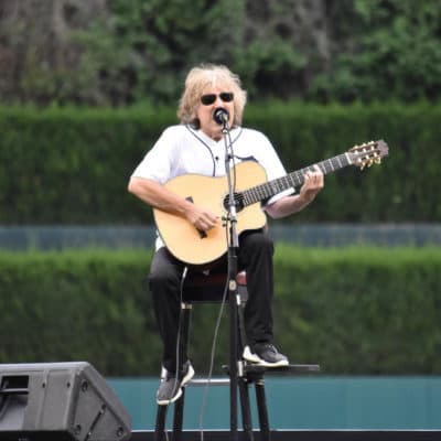 José Feliciano singing the national anthem at a 2018 Tigers game. (Courtesy Roger Weber)