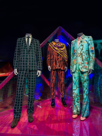 Contemporary designers Walter Van Beirendonck, Dries Van Noten, and Alessandro Michele at Gucci are experimenting with vibrant colors and patterns reminiscent of the 1960s/70s “Peacock Revolution.” Challenging the hegemonic sobriety of the Western business suit, Walé Oyéjidé of Philadelphia-based clothing brand Ikiré Jones melds European tailoring with fabric motifs inspired by the African diaspora. (Photograph © Museum of Fine Arts, Boston)