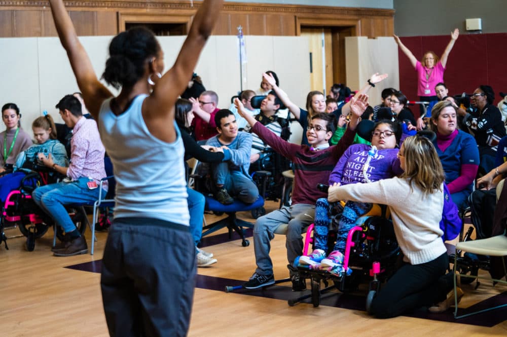 Samantha Figgins performs for students at Kennedy Day School in Brighton. (Courtesy Robert Torres)