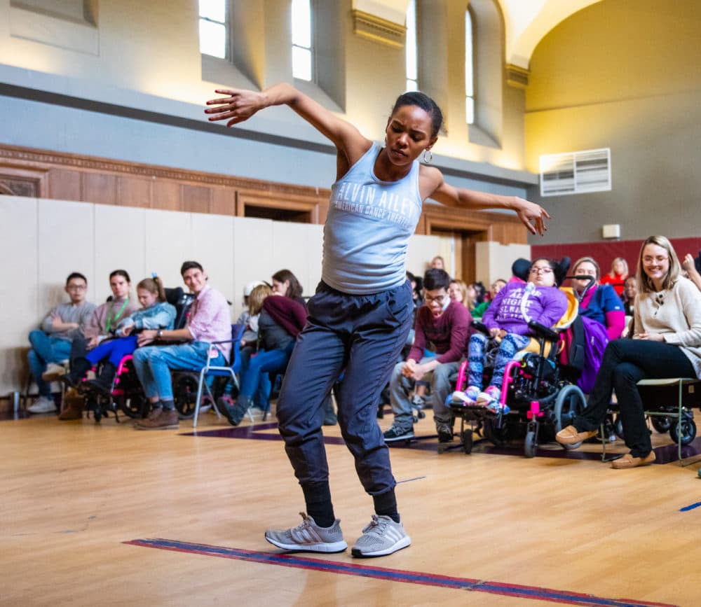 Samantha Figgins performs for students at Kennedy Day School in Brighton. (Courtesy Robert Torres)