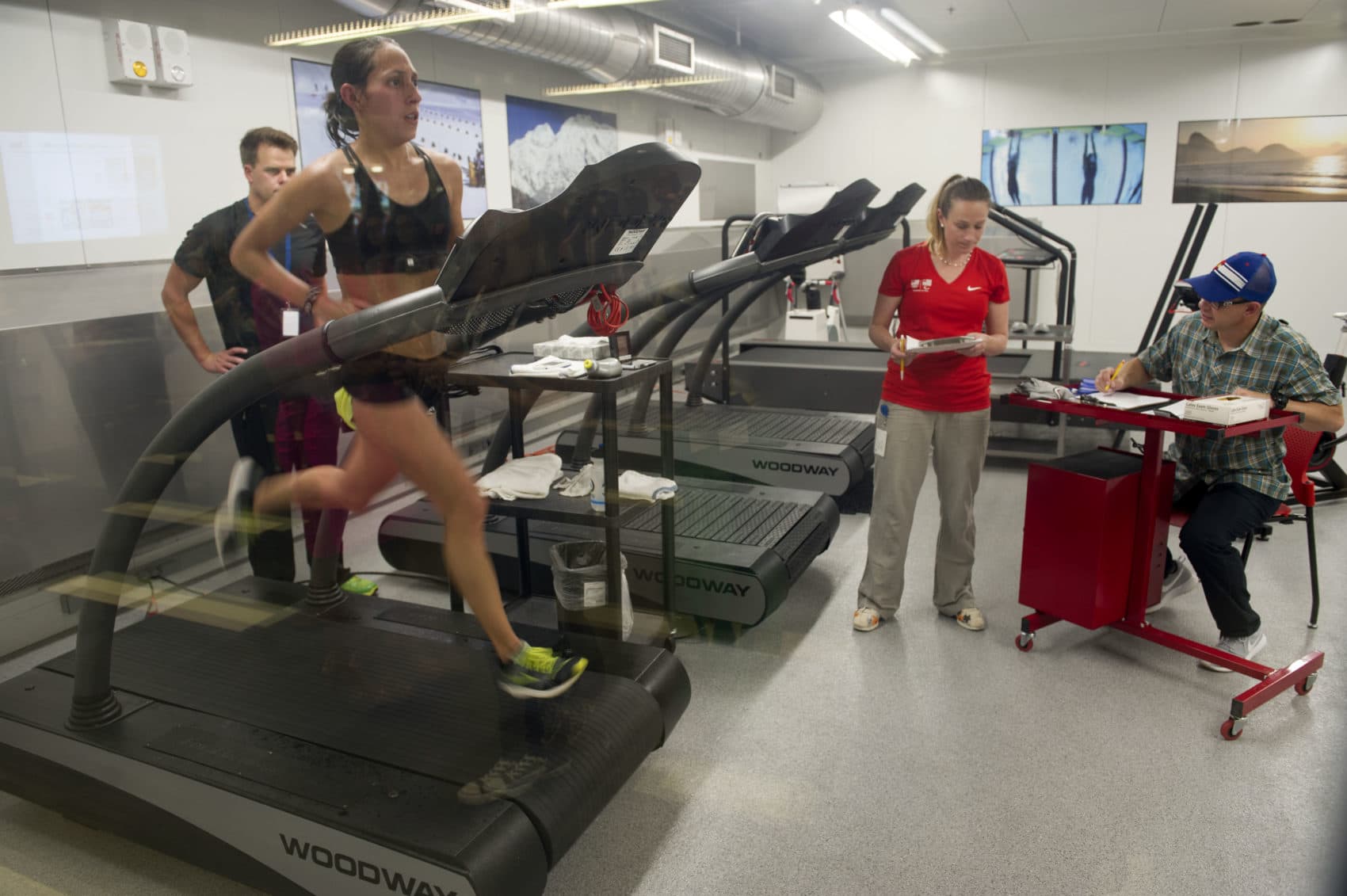 Linden runs inside the High-Altitude Training Center in preparation for the 2016 Rio Olympic games. (Jason Connolly/AFP/Getty Images)