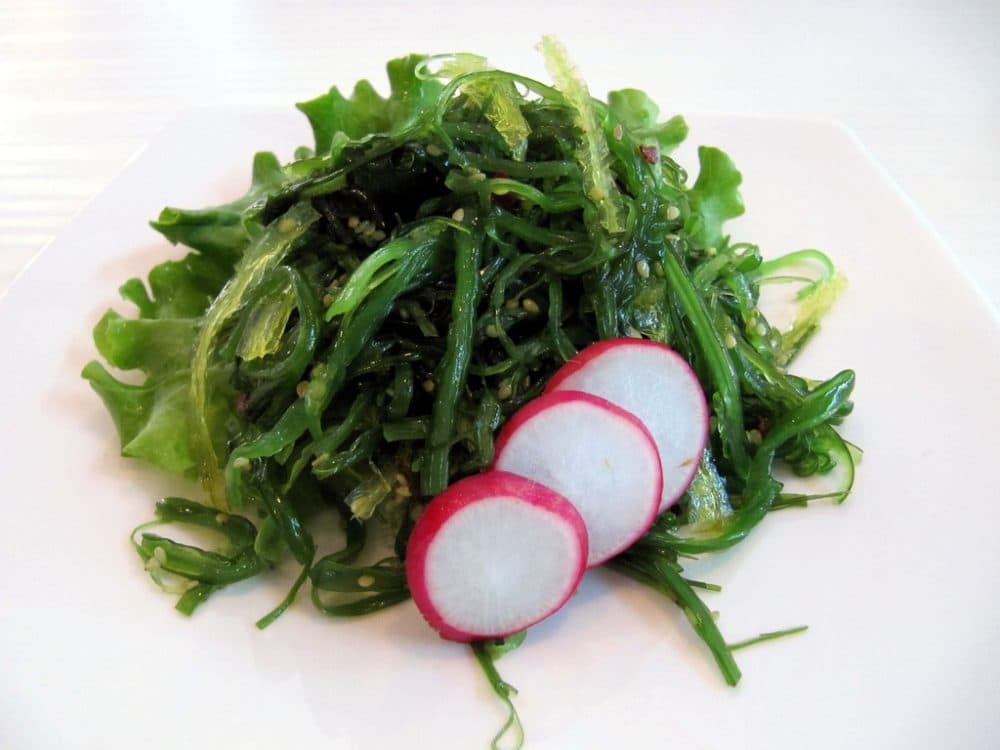 Wakame seaweed salad. (Loozrboy via flickr)