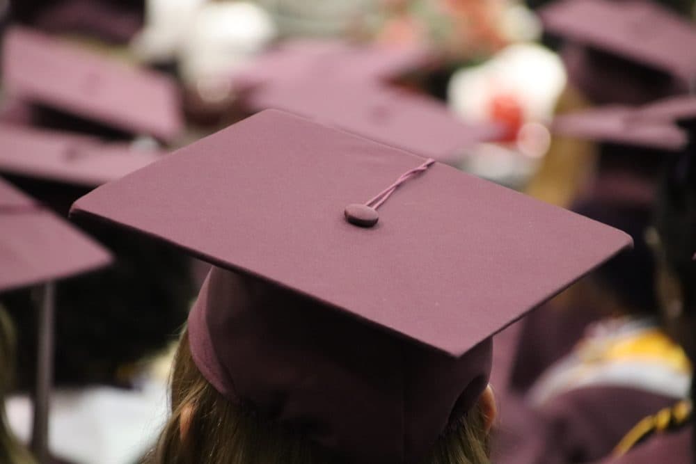 This year, some college and high school graduates have been calling themselves not the Class of 2019, but the &quot;Class of Zero.&quot; (McElspeth/Pixabay)