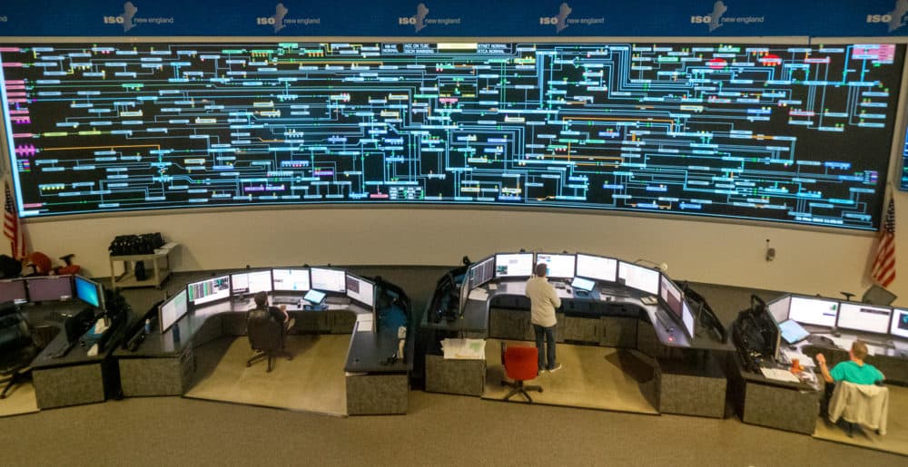 A view of ISO New England’s control room in Holyoke. The massive digital display is a real-time image of the region’s power grid. (Courtesy of ISO New England)
