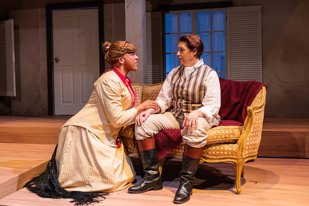 Joshua Wolf Coleman as Betty and Stephanie Clayman as Clive in &quot;Cloud 9&quot; at Central Square Theater. (Courtesy Nile Scott Studios)