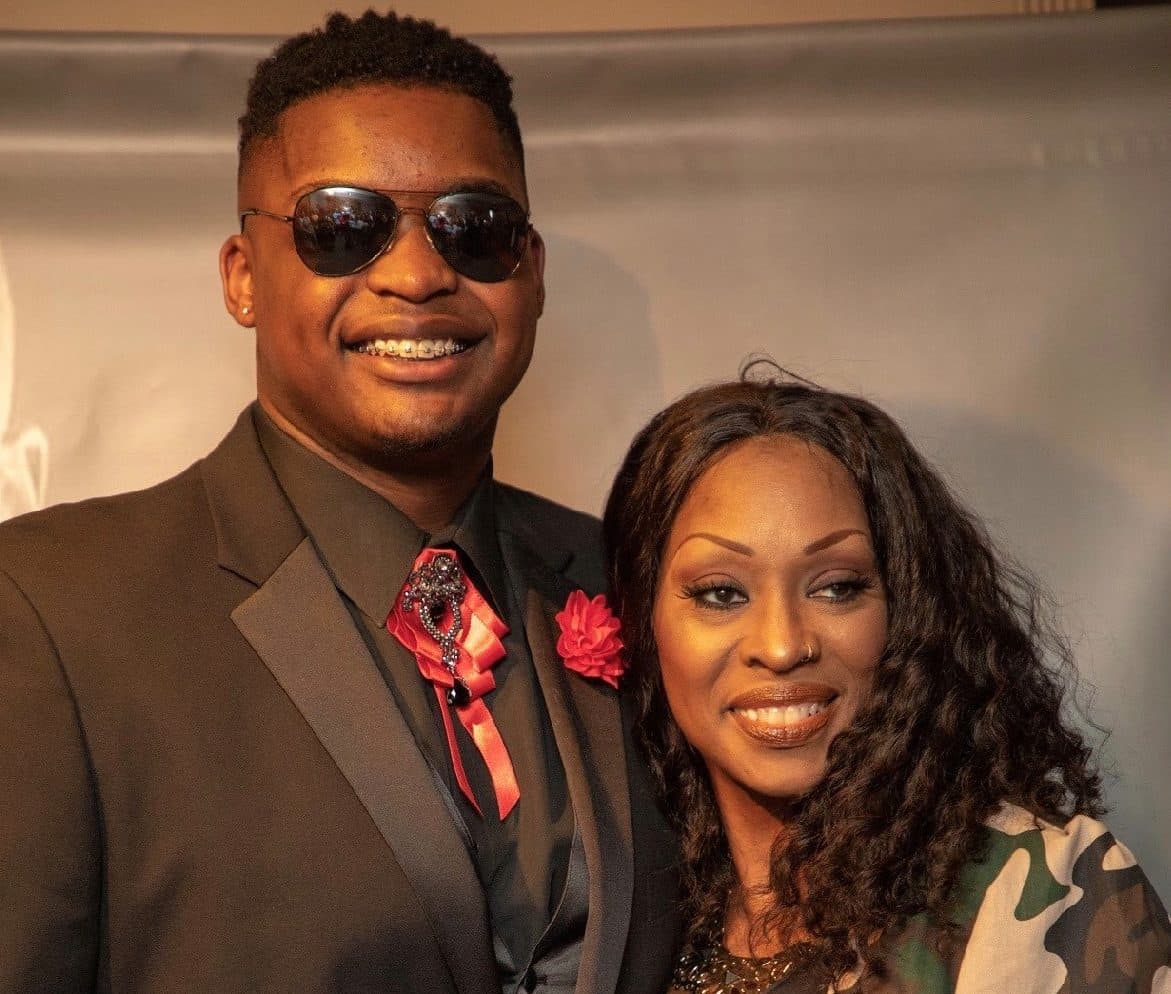 Kalin Bennett and his mother, Sonja. (Courtesy Sonja Bennett)