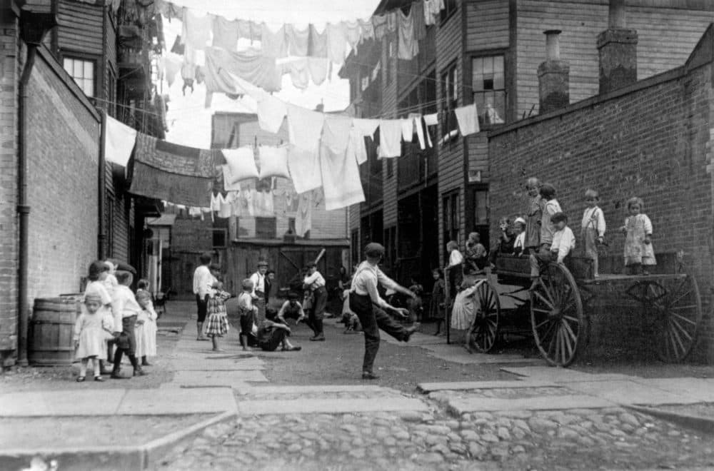 &quot;Playground in a Tenement Alley,&quot; Lewis Wickes Hine, circa 1909. (Courtesy Art Institute of Chicago)