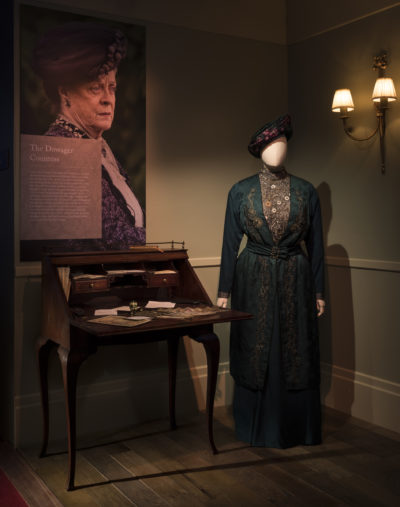 A room inside &quot;Downton Abbey: The Exhibition.&quot;(Courtesy Rodolfo Martinez/NBCUniversal International)