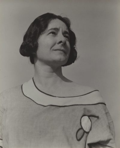 Alfred Stieglitz's photograph of Ida O'Keeffe, taken in 1924. (Courtesy National Gallery of Art, Alfred Stieglitz Collection)