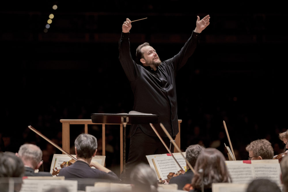Andris Nelsons conducting the BSO. (Courtesy Marco Borggreve)