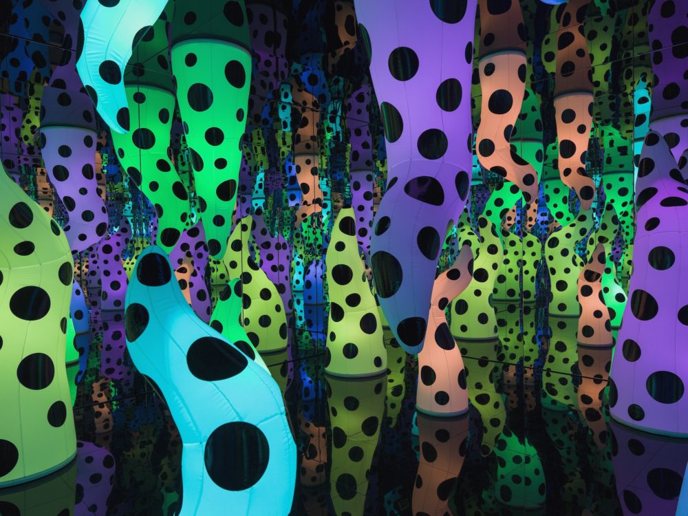 Yayoi Kusama, &quot;LOVE IS CALLING,&quot; 2013. (Courtesy David Zwirner, New York; Ota Fine Arts, Tokyo/Singapore/Shanghai; Victoria Miro, London/Venice)