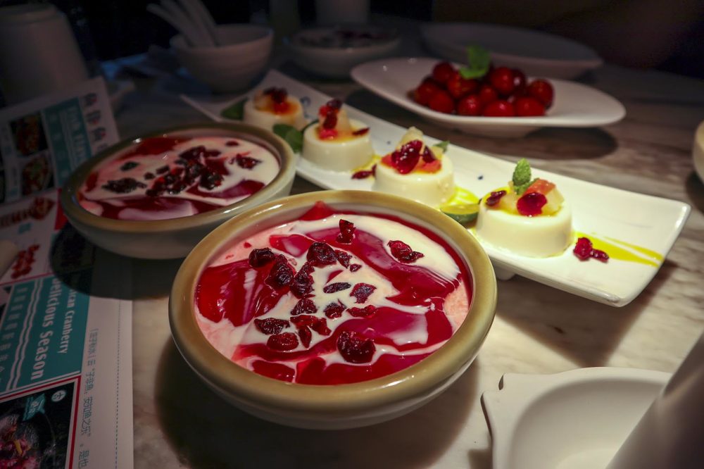 At Eat More Fish in Shanghai, a common tofu-based dish called dòu hūa gets the cranberry treatment. (Adrian Ma/WBUR)