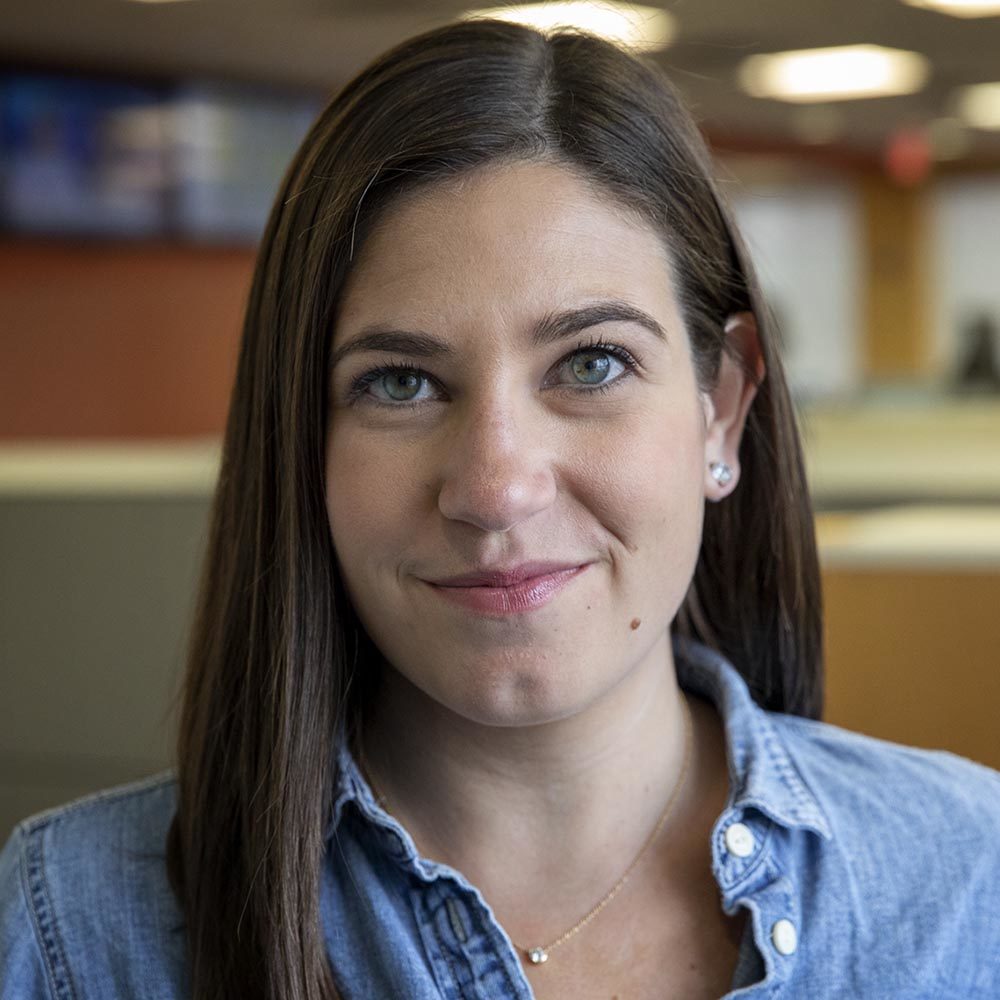 Headshot of Dorey Scheimer