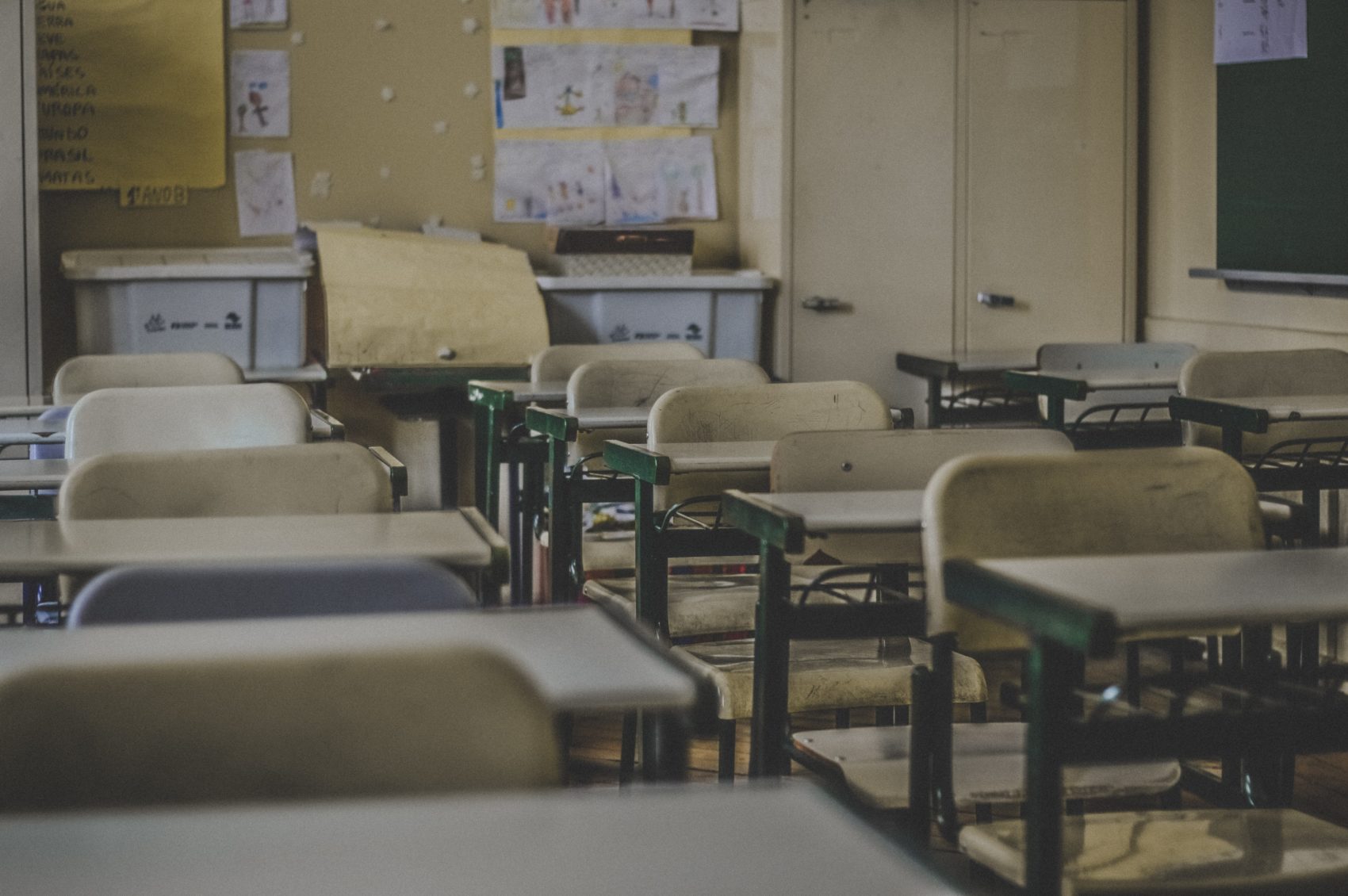 One school district in Ohio has started a program to support children affected by the emotional, behavioral and physical consequences of their families' deadly opioid addictions. (Feliphe Schiarolli/Unsplash)