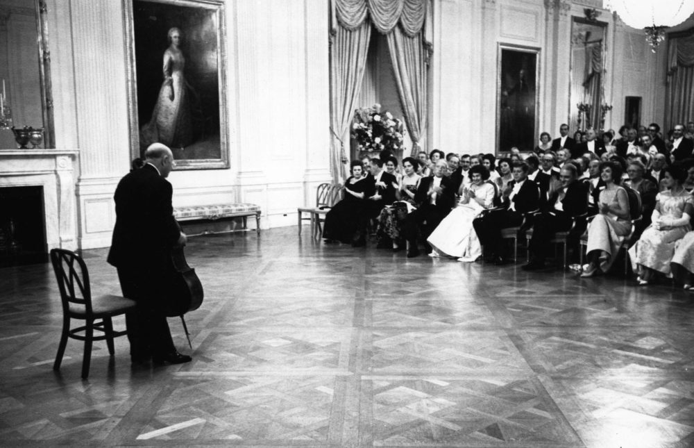 Pablo Casals performs at the White House in 1961. (Courtesy Fundación Luis Muñoz Marin)