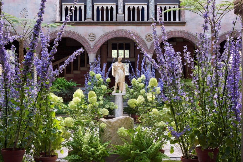 For about 50 years Stanley Kozak had been nurturing and sculpting singular displays of fragrant flowers, textured greenery and tumbling cascades of flowering nasturtiums. (Courtesy Isabella Stewart Gardner Museum)