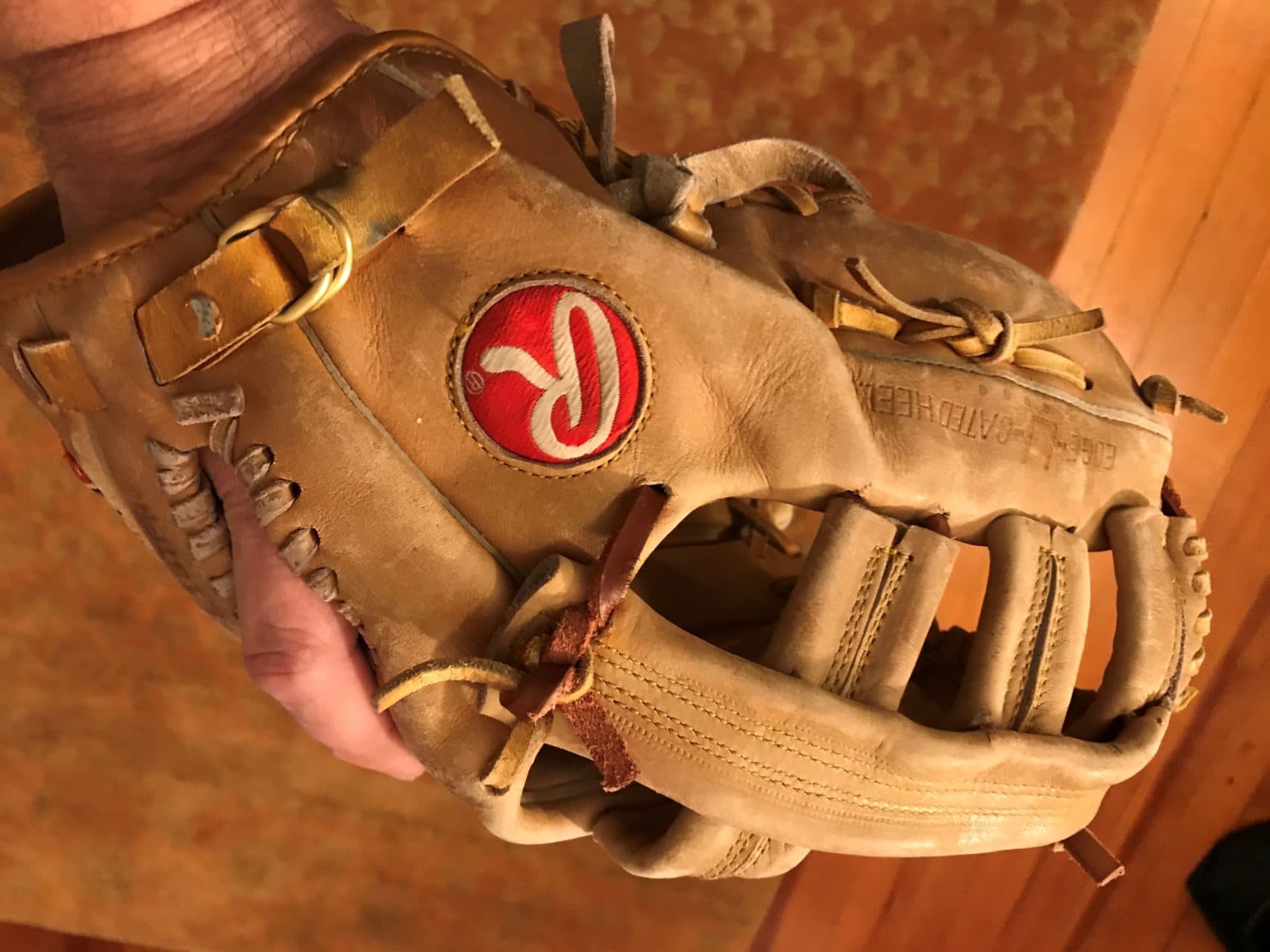 rawlings baseball glove repair