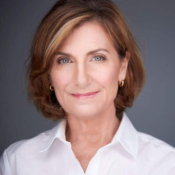 Headshot of Margaret Low