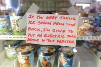 A handwritten sign on the freezer at the Canterbury Country Store. (Jill Ryan/Here &amp; Now)