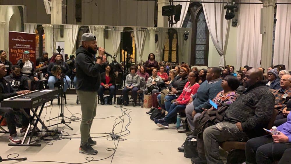 McLaughlin leads a community singing workshop at José Mateo Ballet Theatre in Cambridge. (Paris Alston/WBUR)