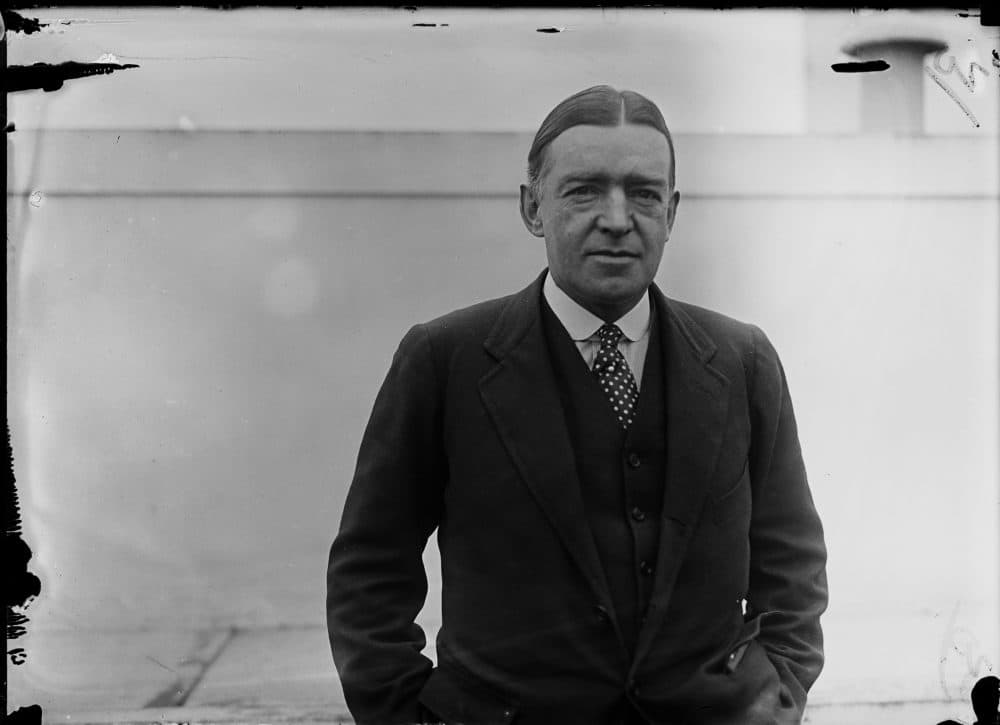 Sir Ernest Shackleton, noted British explorer and writer, is shown as he arrived in New York on the Aquitania, on a trip to Canada, Jan. 30, 1921. (AP)