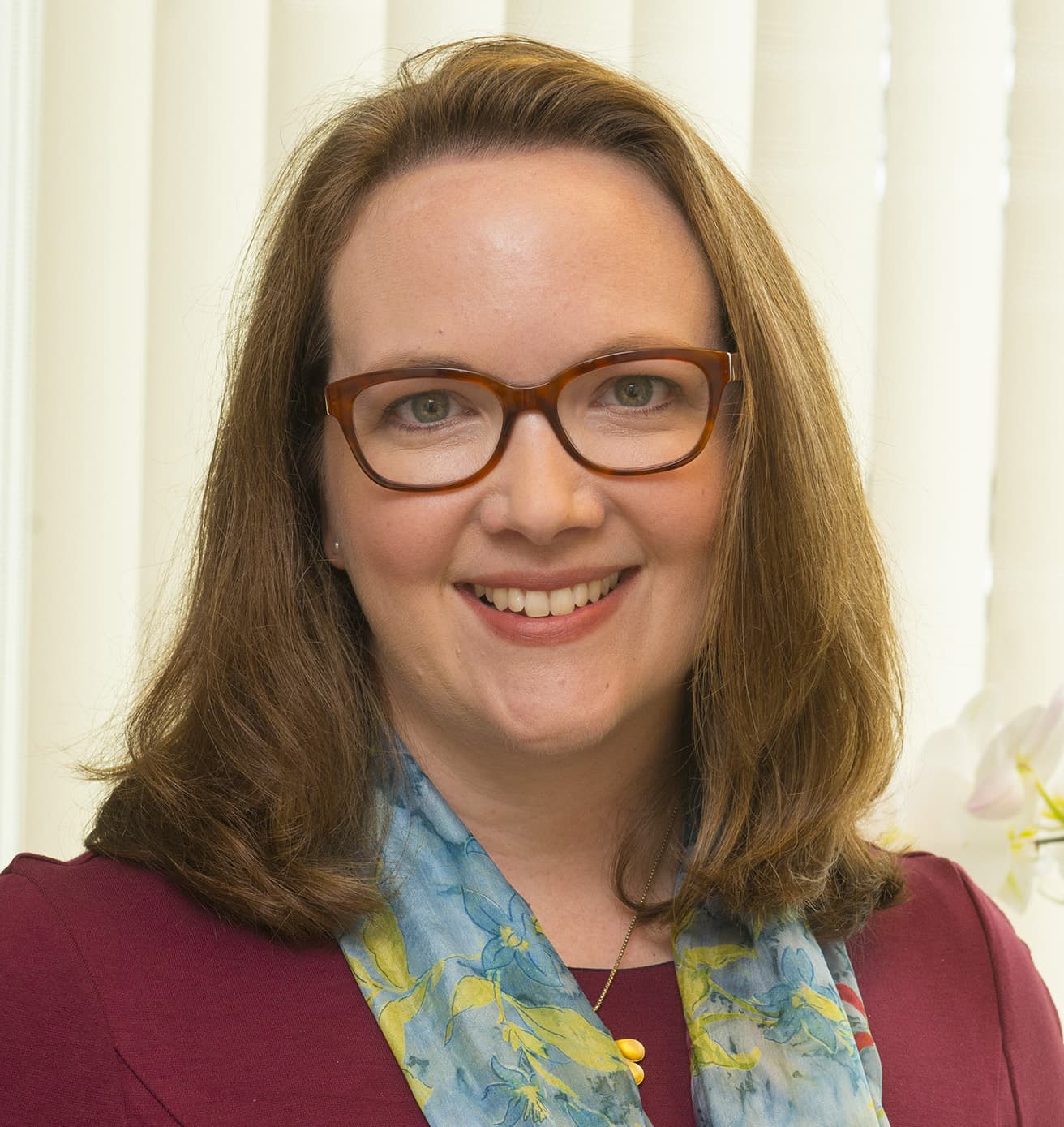 Headshot of Molly Colvin