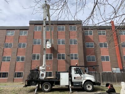 A Bucket Truck Brings A Family Closer During Coronavirus Lockdown