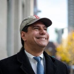 Headshot of Samuel Acevedo