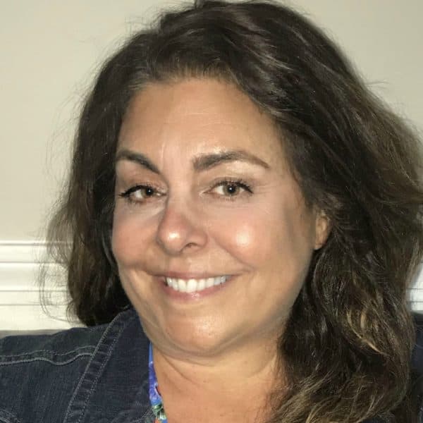 Headshot of Elissa Tosi