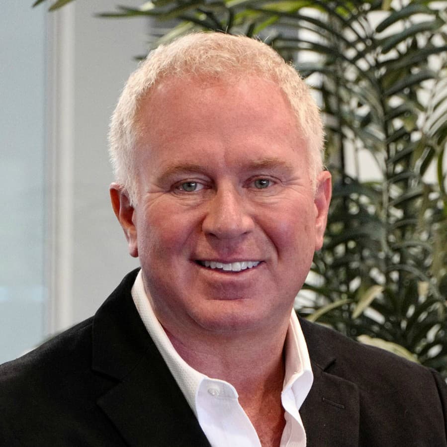 Headshot of Ian Campbell