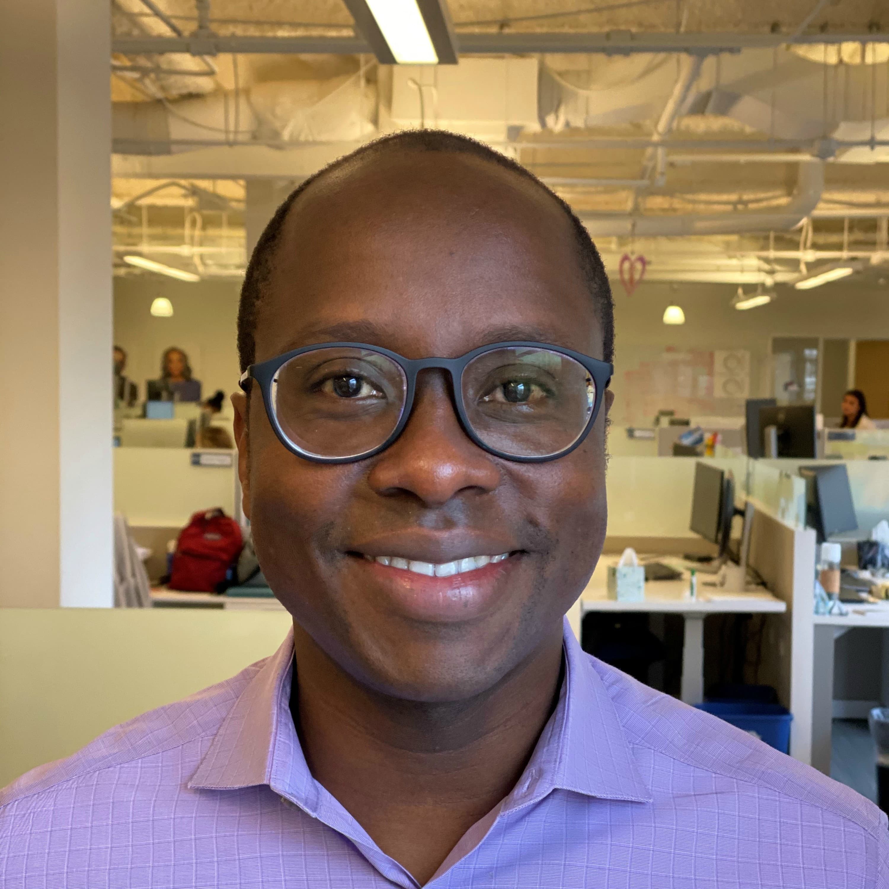 Headshot of Tafadzwa Muguwe
