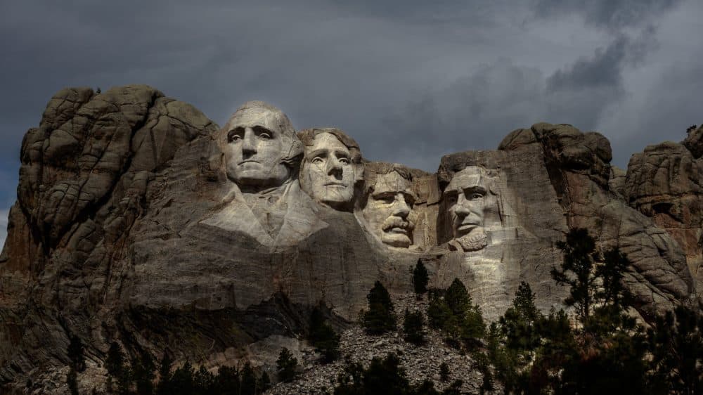 Mount Rushmore National Memorial depicting U.S. presidents George Washington, Thomas Jefferson, Theodore Roosevelt and Abraham Lincoln. (Kerem Yucel/AFP via Getty Images)