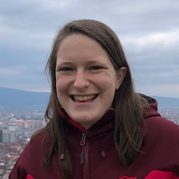 Headshot of Hannah Lang