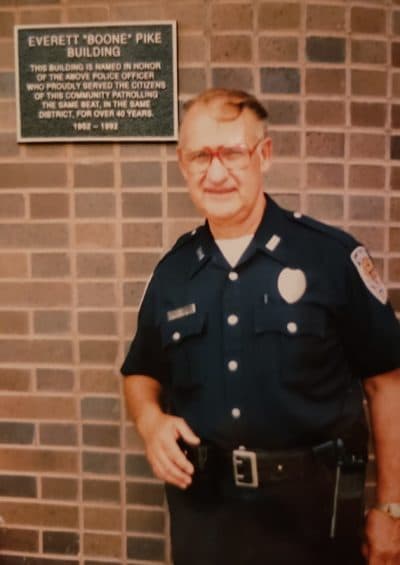 Everett &quot;Boone&quot; Pike was a retired police officer in Kentucky. (Courtesy of Denise Price)