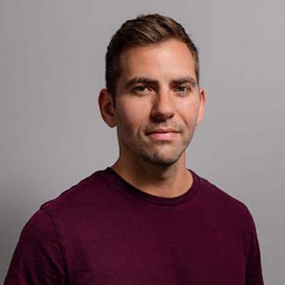 Headshot of Nathan Tavares