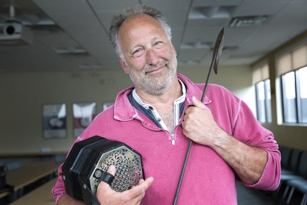 Sea Shantyman David Coffin at WBUR in 2017. (Robin Lubbock/WBUR)