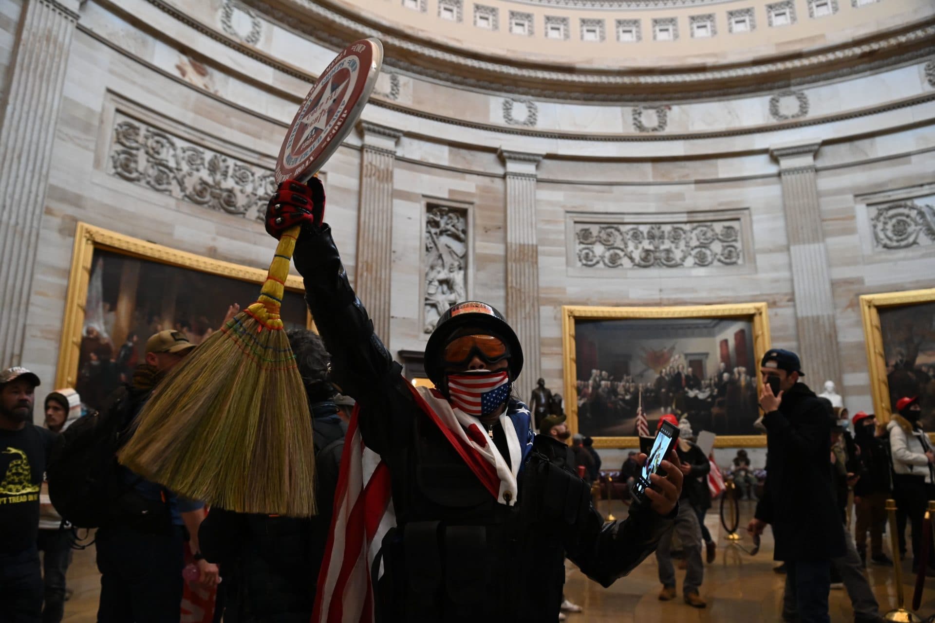 (Saul Loeb/AFP via Getty Images)